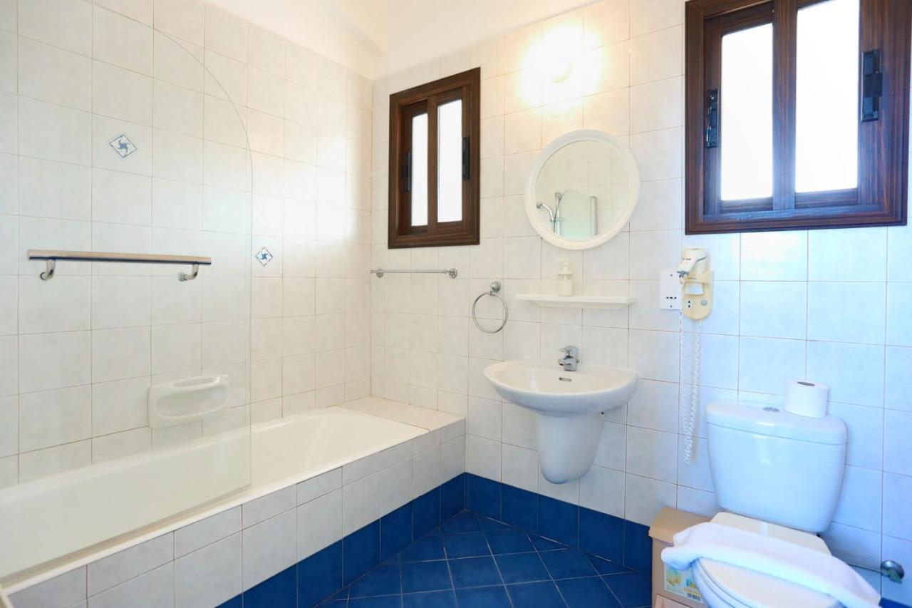 Villa Stavriella Lachi Luaran gambar